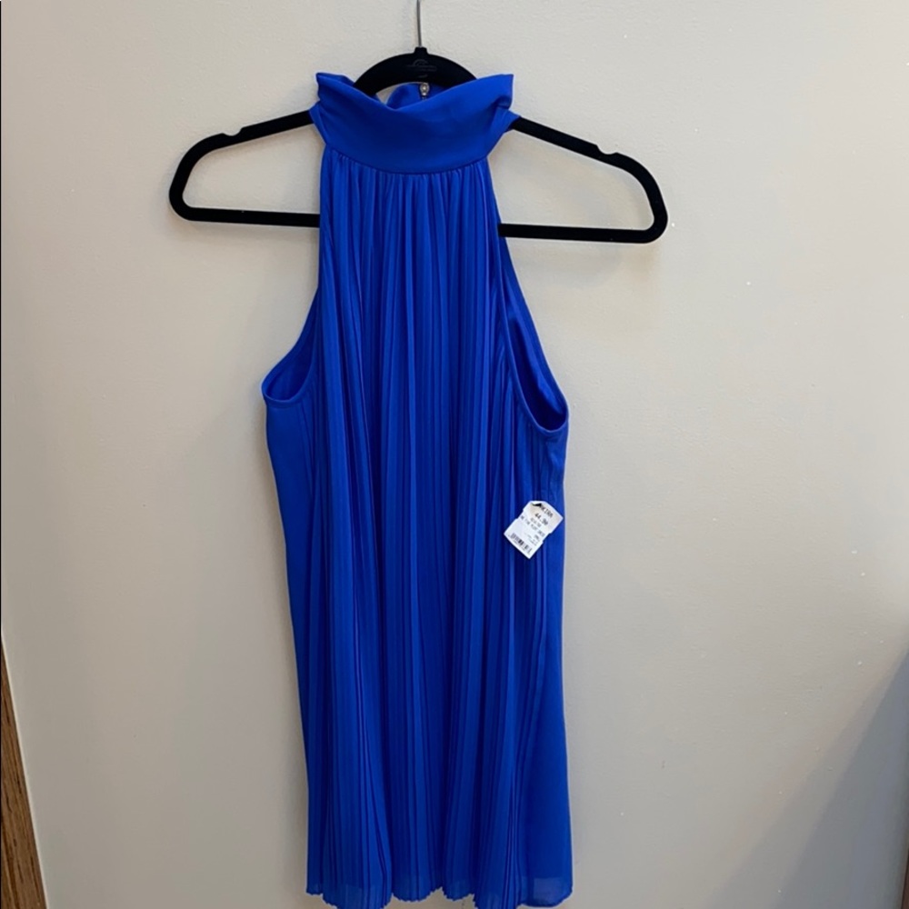 Blue dress